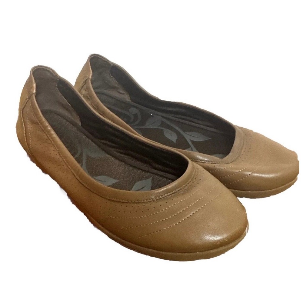 Nurture Ballet Flats Women's‎ Size 7M Tan Brown Leather Comfort Slip On Shoes